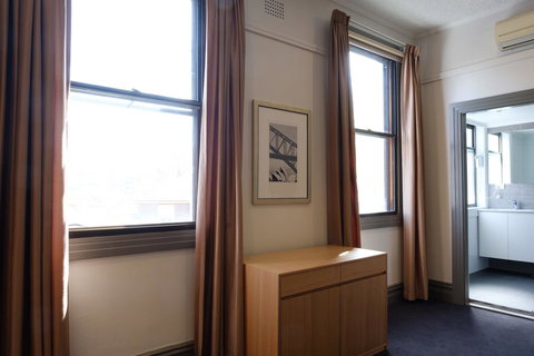 Royal Exhibition Hotel - Accommodation Port Hedland 10