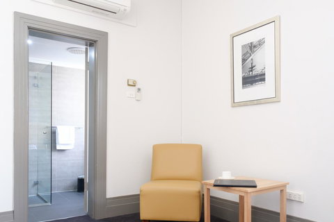 Royal Exhibition Hotel - Accommodation Port Hedland 20