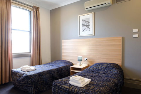 Royal Exhibition Hotel - Accommodation Port Hedland 16