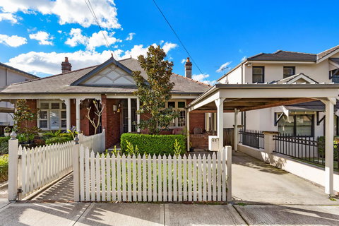 Drummoyne 3 Bedroom Home (62ALE) - Accommodation Port Hedland 0