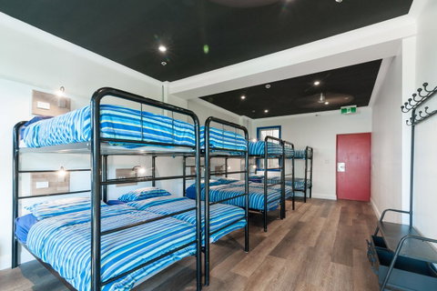 Mad Monkey Hostel Coogee Beach - Accommodation Port Hedland 30