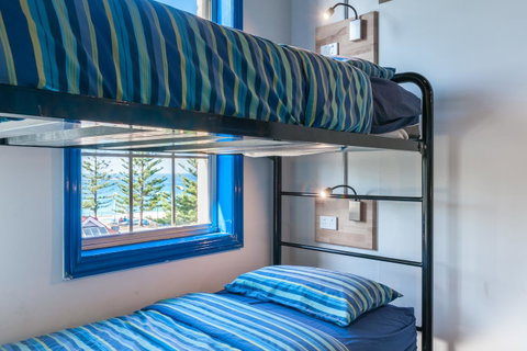 Mad Monkey Hostel Coogee Beach - Accommodation Port Hedland 3