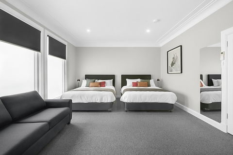 Horse And Jockey Hotel Homebush - Accommodation Port Hedland 1