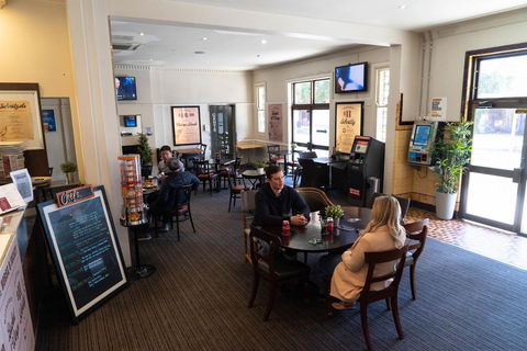 Horse And Jockey Hotel Homebush - Accommodation Port Hedland 27