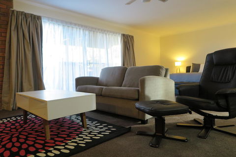 Summerhill Motor Inn - Accommodation Port Hedland 40