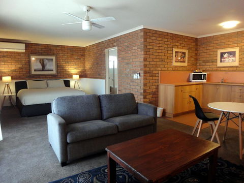 Summerhill Motor Inn - Accommodation Port Hedland 35