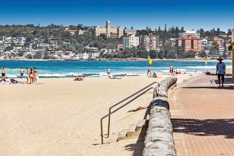 Seaspray - Manly Beach Apartment Close To The Sand - Accommodation Port Hedland 6