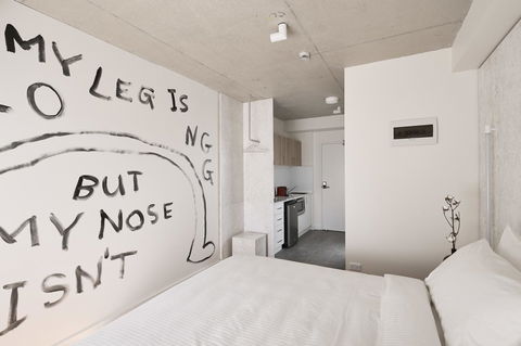 The Collectionist Newtown - Accommodation Port Hedland 16