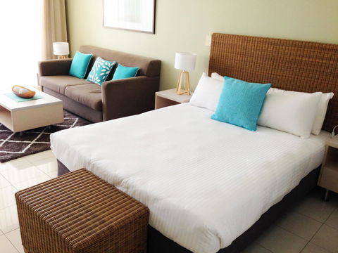 BASE Holidays - Ettalong Beach Premium Apartments - Accommodation Port Hedland 38