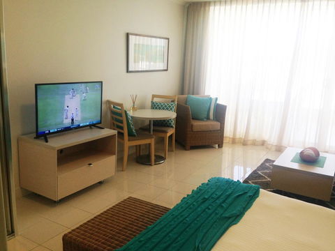 BASE Holidays - Ettalong Beach Premium Apartments - Accommodation Port Hedland 33