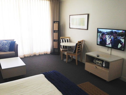 BASE Holidays - Ettalong Beach Premium Apartments - Accommodation Port Hedland 40