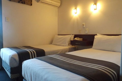Hotel Hacienda - Accommodation Port Hedland 15
