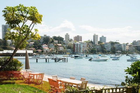 Waterfront Apartment Brimming With Inspirational Artwork - Accommodation Port Hedland 26