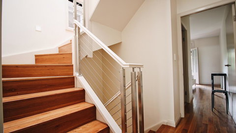 Cozy 5 Bed House In Sydney - Accommodation Port Hedland 4