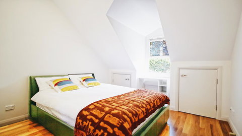 Cozy 5 Bed House In Sydney - Accommodation Port Hedland 19