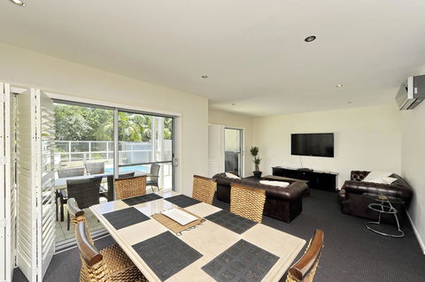 Pacific Blue, Salamander Bay - Accommodation Port Hedland 44