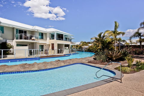 Pacific Blue, Salamander Bay - Accommodation Port Hedland 0