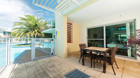 Pacific Blue, Salamander Bay - Accommodation Port Hedland 5