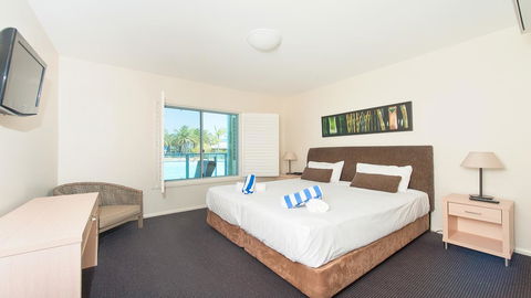 Pacific Blue, Salamander Bay - Accommodation Port Hedland 32