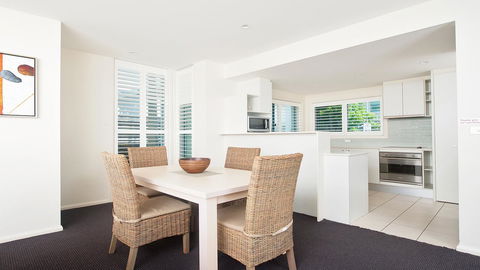 Pacific Blue, Salamander Bay - Accommodation Port Hedland 13