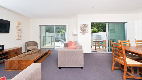 Pacific Blue, Salamander Bay - Accommodation Port Hedland 28