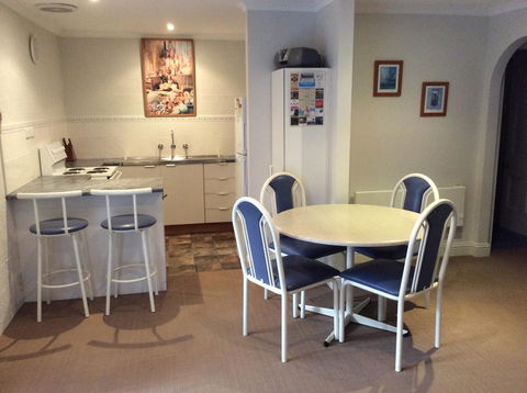 Como Lodge - Accommodation Port Hedland 11