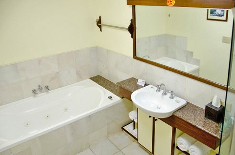 Beach Hotel Resort - Accommodation Port Hedland 39