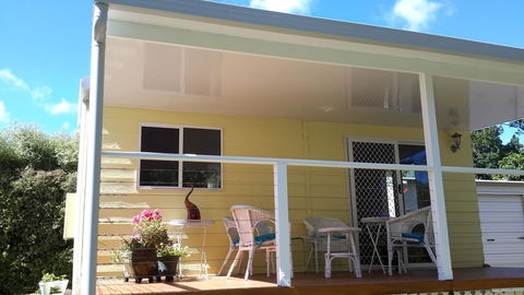 The Best Exotic Magnolia Cottage - Accommodation Port Hedland 0
