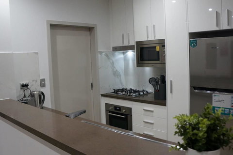 Specious Apartment With 2 Large Bedrooms - Accommodation Port Hedland 16
