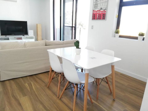 Specious Apartment With 2 Large Bedrooms - Accommodation Port Hedland 6