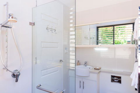 By The Beach B&B Self Contained Apartments - Accommodation Port Hedland 10