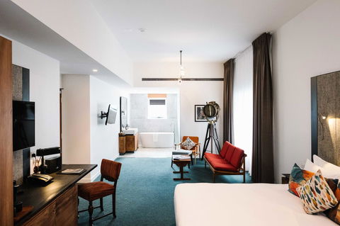 The Old Clare Hotel, Independent Collection By EVT - Accommodation Port Hedland 15