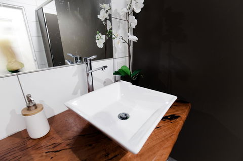 Mad Monkey Broadway - Accommodation Port Hedland 15