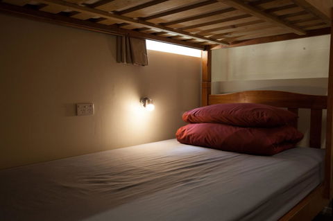 Mad Monkey Broadway - Accommodation Port Hedland 2