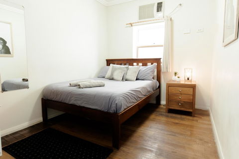 Mad Monkey Broadway - Accommodation Port Hedland 19