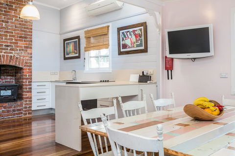 Gidget's Surf Shack - Accommodation Port Hedland 18