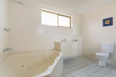 Baywatch Apartments Merimbula - Accommodation Port Hedland 15