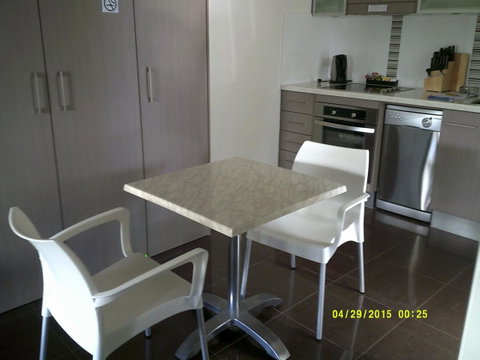 Pelican H2O One & Two Bedroom Apartments - Accommodation Port Hedland 34