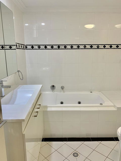 Castle Serviced Apartments - Accommodation Port Hedland 16