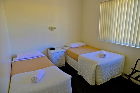 Beach House Holiday Apartments - Accommodation Port Hedland 9