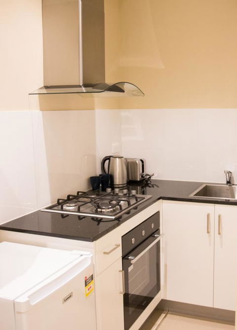 T&M HOUSE - Accommodation Port Hedland 13