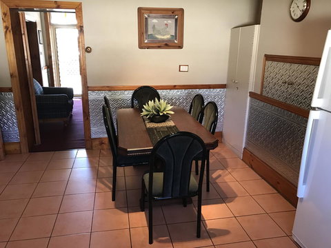 Jadan Cottages - Accommodation Port Hedland 15