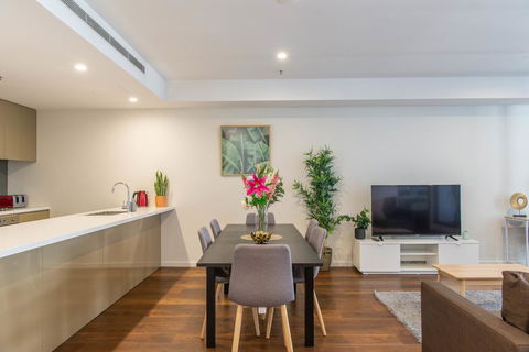 Sydney CBD Brand New Apartments With Hyde Park View - Accommodation Port Hedland 0