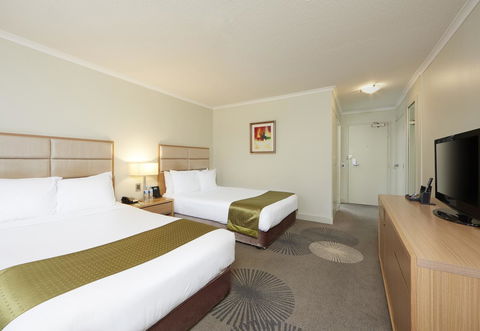 Holiday Inn Parramatta, An IHG Hotel - Accommodation Port Hedland 2