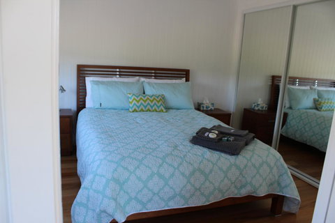 Red Waratah - Accommodation Port Hedland 6