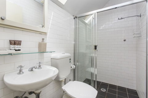 Sydney Harbour Bed And Breakfast - Accommodation Port Hedland 35