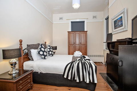 Sydney Harbour Bed And Breakfast - Accommodation Port Hedland 3