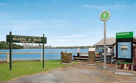 Elegant Family Home Close To Harbour And Views - Accommodation Port Hedland 16