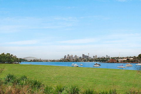Elegant Family Home Close To Harbour And Views - Accommodation Port Hedland 17
