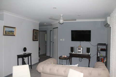 Ducati\'s B And B - Accommodation Port Hedland 3